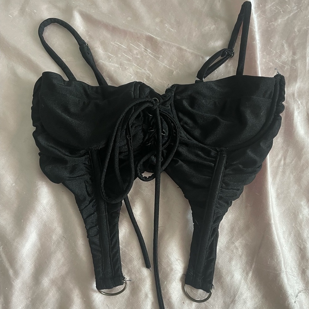 Black crop top